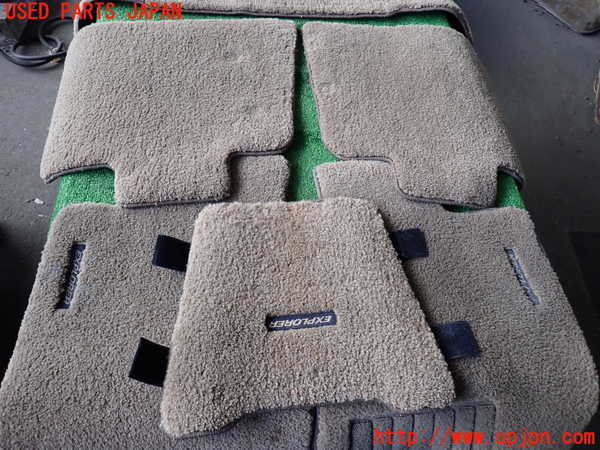 2UPJ-34787800]エクスプローラー(1FMEU74)フロアマット 中古_m0003.jpg