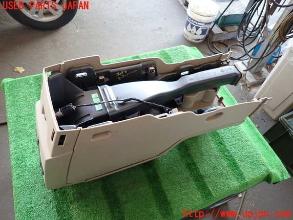 5UPJ-34787540]エクスプローラー(1FMEU74)センターコンソール 中古_m0005.jpg