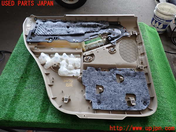 5UPJ-34781294]エクスプローラー(1FMEU74)右後ドア内張り 中古_m0004.jpg