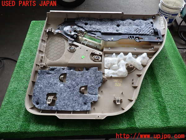 2UPJ-34781324]エクスプローラー(1FMEU74)左後ドア内張り 中古_m0004.jpg