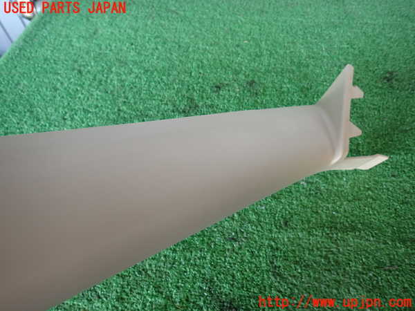 2UPJ-34787660]エクスプローラー(1FMEU74)左フロントピラートリム 中古_m0003.jpg