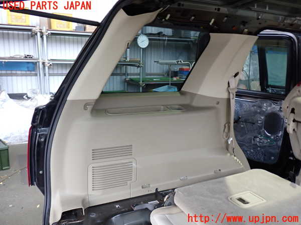 5UPJ-34787680]エクスプローラー(1FMEU74)左リアピラートリム 中古_m0001.jpg