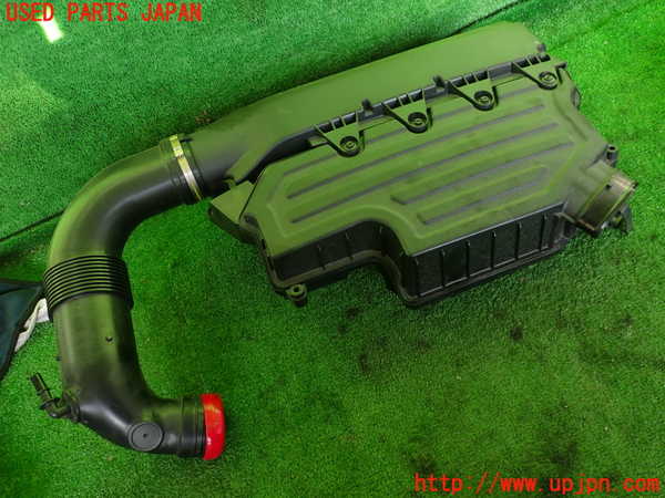 5UPJ-34792560]ジープ・レネゲード(BV13PM)エアクリーナーボックス 中古_m0001.jpg