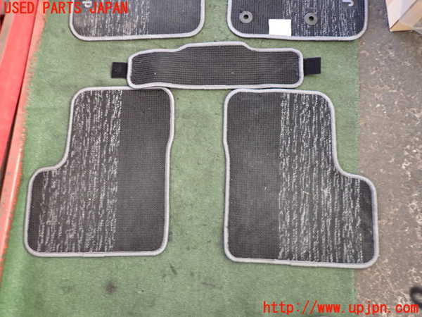 2UPJ-34797800]ジープ・レネゲード(BV13PM)フロアマット 中古_m0003.jpg