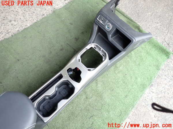 2UPJ-34797540]ジープ・レネゲード(BV13PM)センターコンソール 中古_m0003.jpg