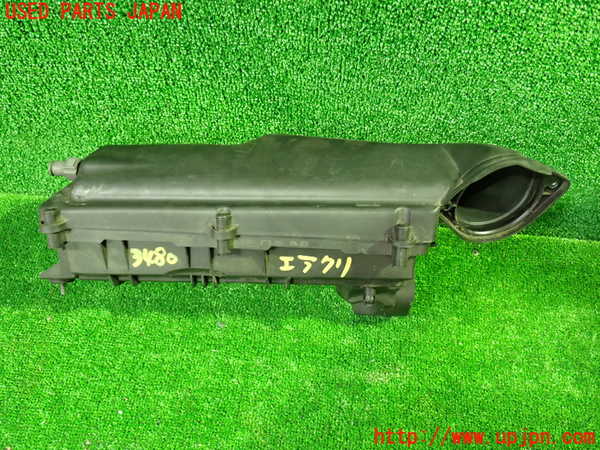 1UPJ-34802560]プジョー・508SW(R85G06)エアクリーナーボックス 中古_m0001.jpg