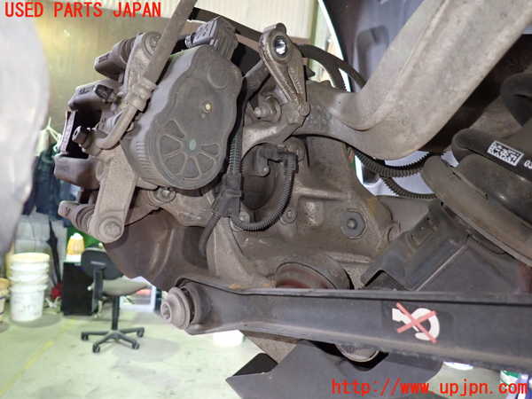 1UPJ-34804305]プジョー・508SW(R85G06)左リアナックルハブ 中古_m0002.jpg