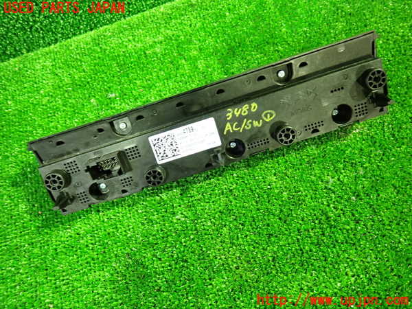 1UPJ-34806066]プジョー・508SW(R85G06)エアコンスイッチ1 中古_m0003.jpg