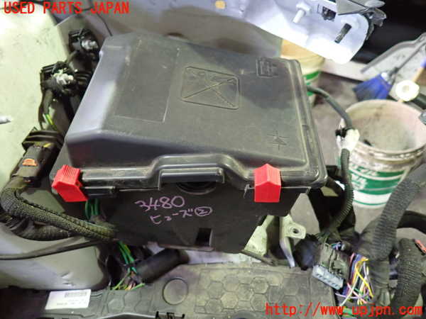 1UPJ-34806742]プジョー・508SW(R85G06)ヒューズボックス2 中古_m0001.jpg