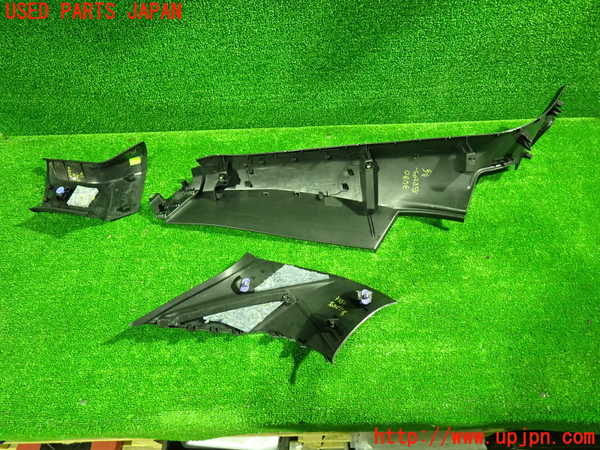 1UPJ-34807675]プジョー・508SW(R85G06)右リアピラートリム 中古_m0002.jpg