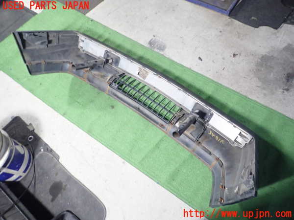 1UPJ-34811010]ボルボ・940(9B230)フロントバンパー 中古_m0005.jpg