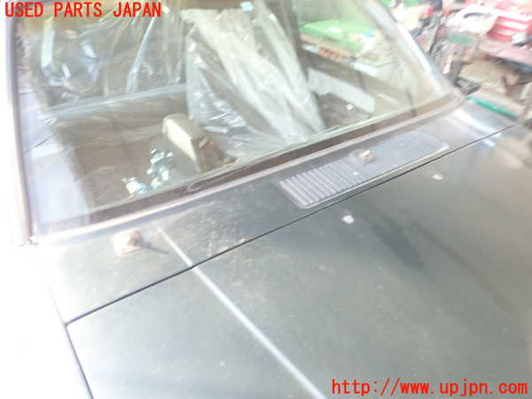 5UPJ-34811190]ボルボ・940(9B230)カウルトップ 中古_m0002.jpg