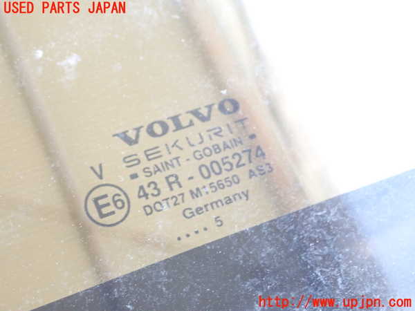 1UPJ-34811470]ボルボ・940(9B230)1列目サンルーフガラス 中古 SAINT-GOBAIN SEKURIT M5650 43R-005274_m0002.jpg