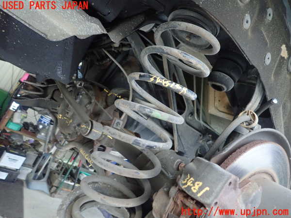 1UPJ-34815100]ボルボ・940(9B230)右リアスプリング 中古_m0001.jpg