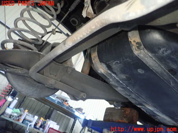 1UPJ-34815445]ボルボ・940(9B230)リアスタビライザー 中古_m0002.jpg