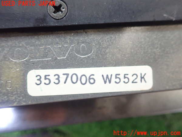 1UPJ-34816066]ボルボ・940(9B230)エアコンスイッチ1 中古_m0002.jpg