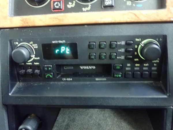 1UPJ-34816475]ボルボ・940(9B230)テープデッキ ジャンク_m0004.jpg