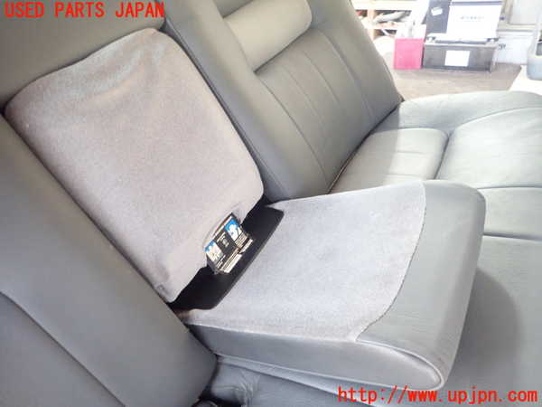 1UPJ-34817385]ボルボ・940(9B230)リアシート 中古_m0002.jpg
