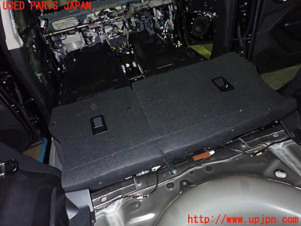 1UPJ-34837385]インプレッサ(GU7)リアシート 中古_m0005.jpg