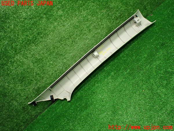 1UPJ-34837660]インプレッサ(GU7)左フロントピラートリム 中古_m0004.jpg