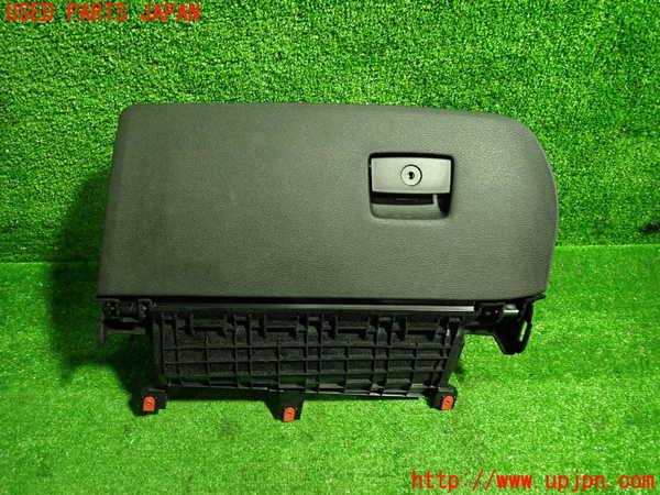 1UPJ-34847516]BMW X3 F25(WX35)グローブボックス1 中古_m0001.jpg