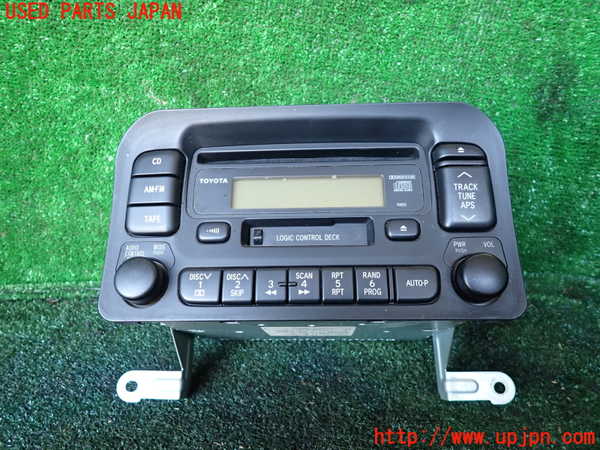 1UPJ-34856495]ランクル100系(HDJ101K)CD&カセットプレイヤー 中古_m0001.jpg