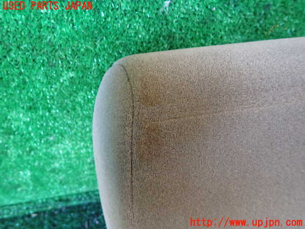 5UPJ-34857180]ランクル100系(HDJ101K)左2列目ヘッドレスト 中古_m0003.jpg