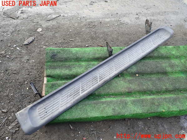 1UPJ-34861392]ハイラックスサーフ(RZN185W)左サイドステップ 中古_m0001.jpg