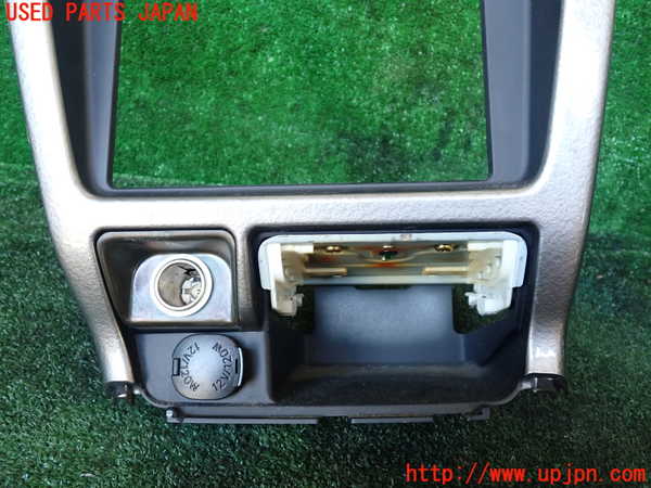 1UPJ-34867526]ハイラックスサーフ(RZN185W)エアコン吹き出し口1 中古_m0003.jpg