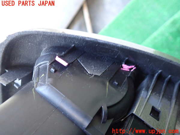 1UPJ-34867526]ハイラックスサーフ(RZN185W)エアコン吹き出し口1 中古_m0005.jpg