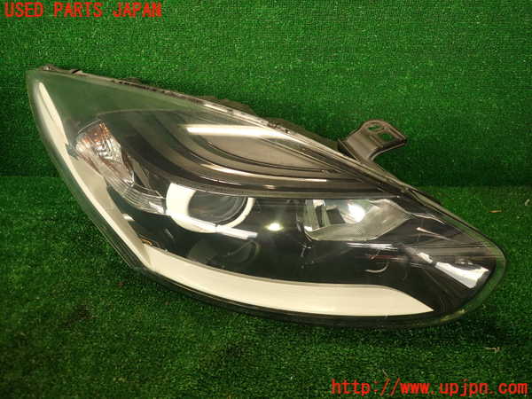 2UPJ-34871130]ルノー・メガーヌ R.S.(ルノー・スポール)(DZF4R1)右ヘッドライト ハロゲン 中古_m0001.jpg
