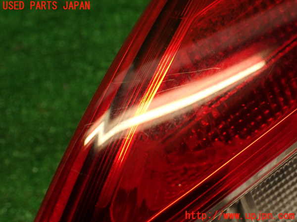 2UPJ-34871530]ルノー・メガーヌ R.S.(ルノー・スポール)(DZF4R1)右テールランプ 中古_m0002.jpg