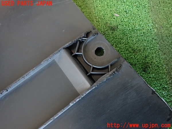 2UPJ-34872170]ルノー・メガーヌ R.S.(ルノー・スポール)(DZF4R1)エンジンアンダーカバー 中古_m0003.jpg