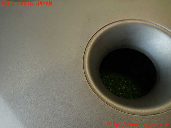 2UPJ-34872160]ルノー・メガーヌ R.S.(ルノー・スポール)(DZF4R1)エンジンアッパーカバー 中古_m0002.jpg