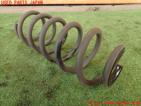 2UPJ-34875100]ルノー・メガーヌ R.S.(ルノー・スポール)(DZF4R1)右リアスプリング 中古_m0002.jpg