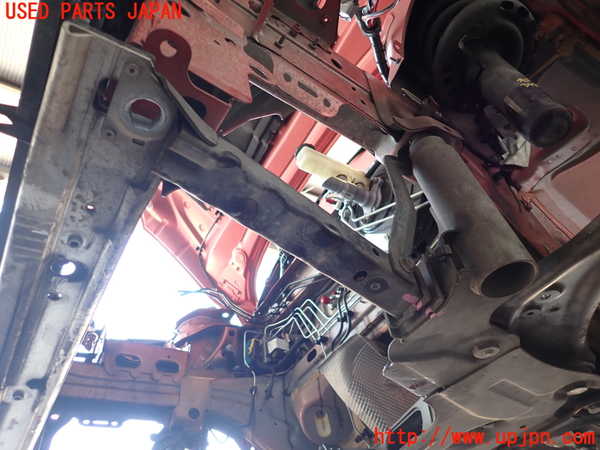 2UPJ-34875285]ルノー・メガーヌ R.S.(ルノー・スポール)(DZF4R1)フロントメンバー 中古_m0003.jpg