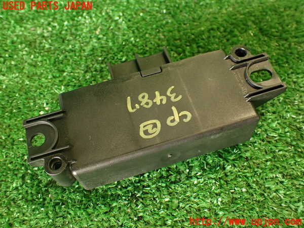 2UPJ-34876147]ルノー・メガーヌ R.S.(ルノー・スポール)(DZF4R1)コンピューター2 中古_m0002.jpg