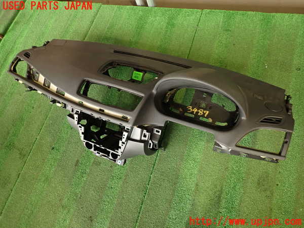 2UPJ-34877505]ルノー・メガーヌ R.S.(ルノー・スポール)(DZF4R1)ダッシュボード 中古_m0001.jpg