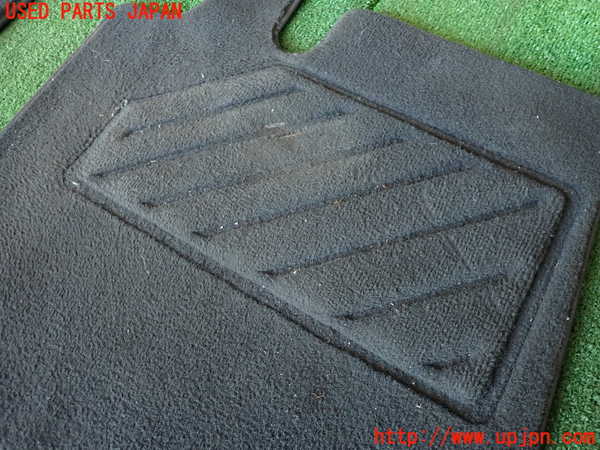 2UPJ-34877800]ルノー・メガーヌ R.S.(ルノー・スポール)(DZF4R1)フロアマット 中古_m0002.jpg