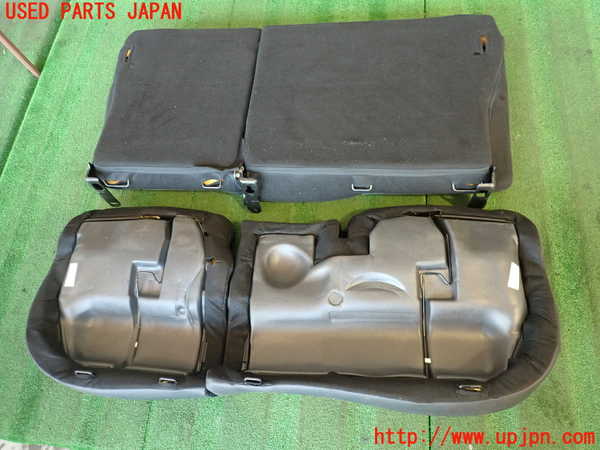 2UPJ-34877385]ルノー・メガーヌ R.S.(ルノー・スポール)(DZF4R1)リアシート 中古_m0005.jpg