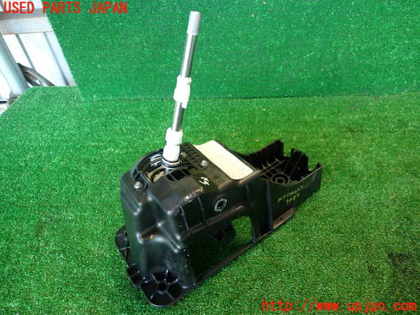2UPJ-34877560]ルノー・メガーヌ R.S.(ルノー・スポール)(DZF4R1)MTシフトレバー 中古_m0001.jpg