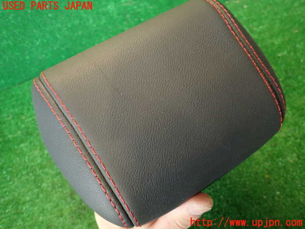2UPJ-34877180]ルノー・メガーヌ R.S.(ルノー・スポール)(DZF4R1)左2列目ヘッドレスト 中古_m0003.jpg