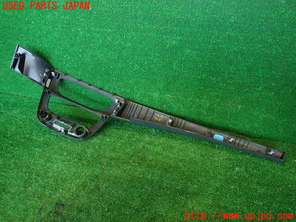2UPJ-34877691]ルノー・メガーヌ R.S.(ルノー・スポール)(DZF4R1)内装トリム類1 中古_m0005.jpg