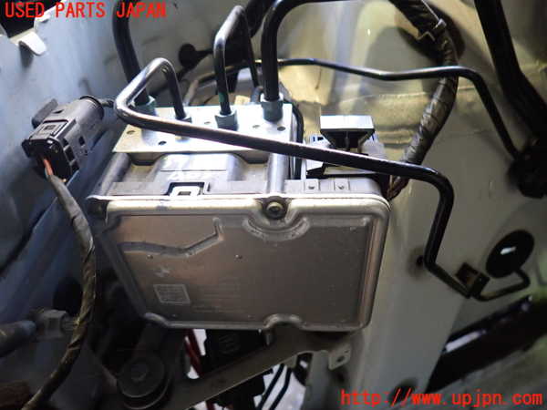 2UPJ-34884040]BMW X3(WX20)ABSアクチュエーター 中古 (F25)_m0001.jpg