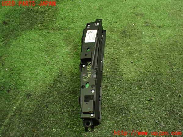 2UPJ-34886308]BMW X3(WX20)スイッチ3 (ソナー) 中古 (F25)_m0002.jpg