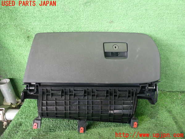2UPJ-34887516]BMW X3(WX20)グローブボックス1 中古 (F25)_m0001.jpg
