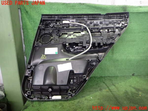 2UPJ-34881324]BMW X3(WX20)左後ドア内張り 中古 (F25)_m0003.jpg