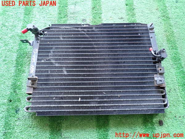 5UPJ-34896031]ハイラックスサーフ N130系 4ドア(KZN130W)エアコンコンデンサー1 ジャンク_m0001.jpg