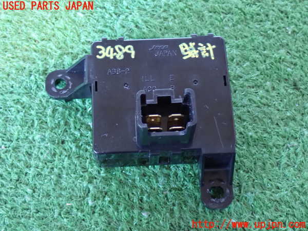 5UPJ-34897850]ハイラックスサーフ N130系 4ドア(KZN130W)時計 中古_m0002.jpg