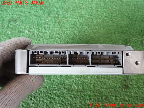 5UPJ-34896110]ハイラックスサーフ N130系 4ドア(KZN130W)エンジンコンピューター 中古_m0002.jpg